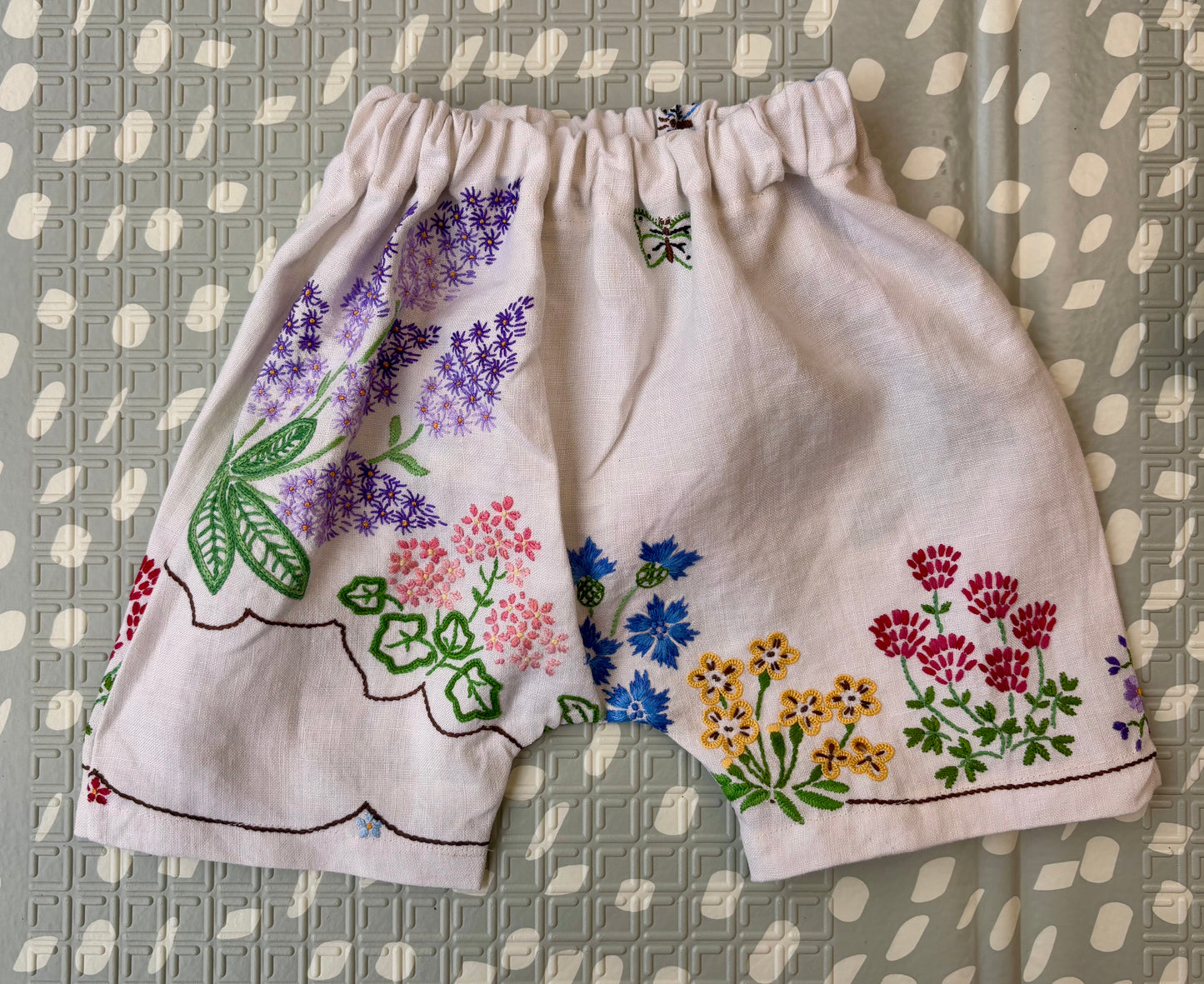 Baby trousers workshop